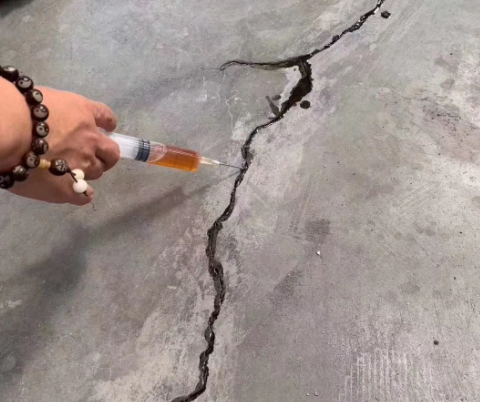 梅县混凝土裂缝修补技术详解​